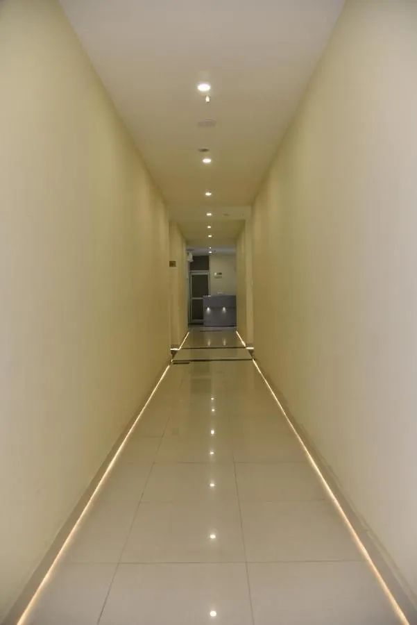 Hotel Tridev Grand Váránasí